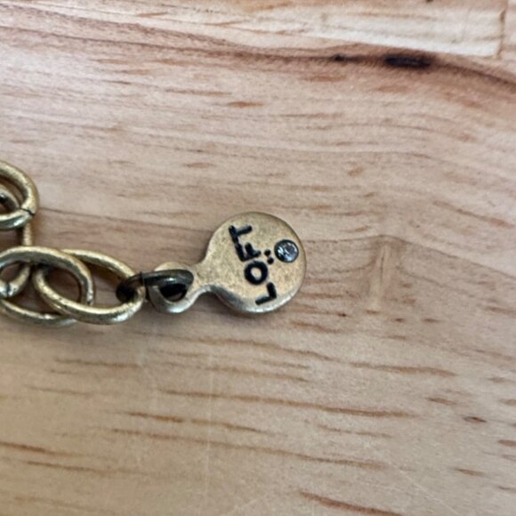 Statement Necklace With Rhinestone & Pale Yellow Gem Accents On Silver Ribbon - Picture 6 of 10